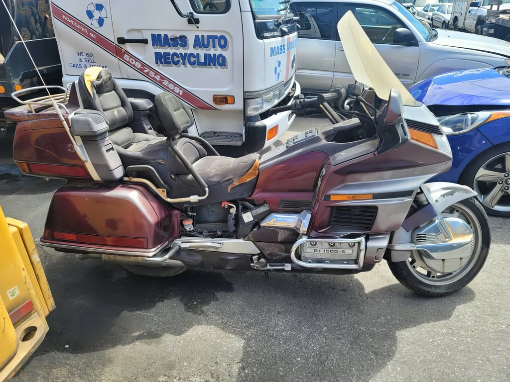 1989 Honda Gold Wing GL1500 Aspencade, before restoration: side view with loose parts