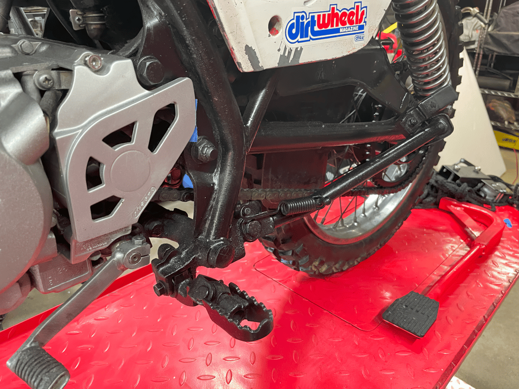 1979 Honda XL125s, during the rebuild: engine and footpeg