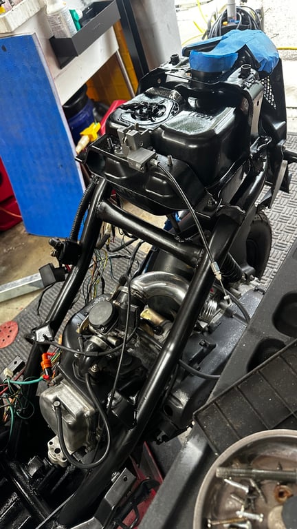 Tao Tao 50cc moped: frame with the body panels removed