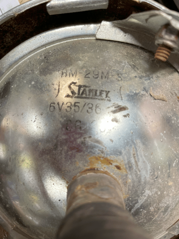 1979 Honda XL125s, restoration in progress: headlight lens close-up