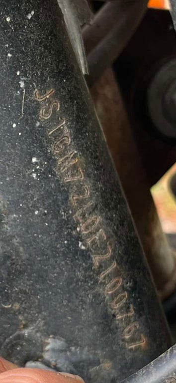 Tao Tao 50cc moped: close-up of the tire tread