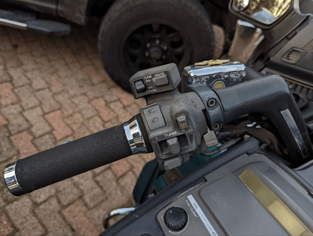 1995 Honda Gold Wing GL1500 Interstate, before restoration: handlebar controls and mirror