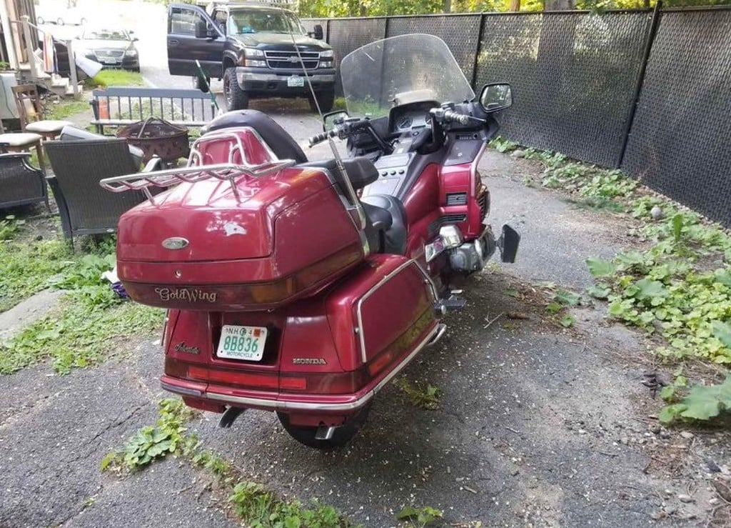 1995 red Honda Gold Wing GL1500 Interstate, before restoration: rear trunk