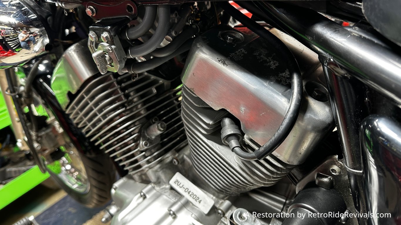 1996 Yamaha Virago XV250: V-twin cylinders