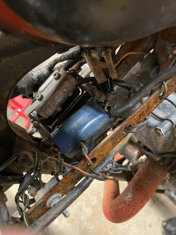 1974 Honda CB450 K4 “Krusty”, before restoration: underside of the engine