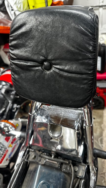 1995 Yamaha Virago 1100, restoration in progress: seat