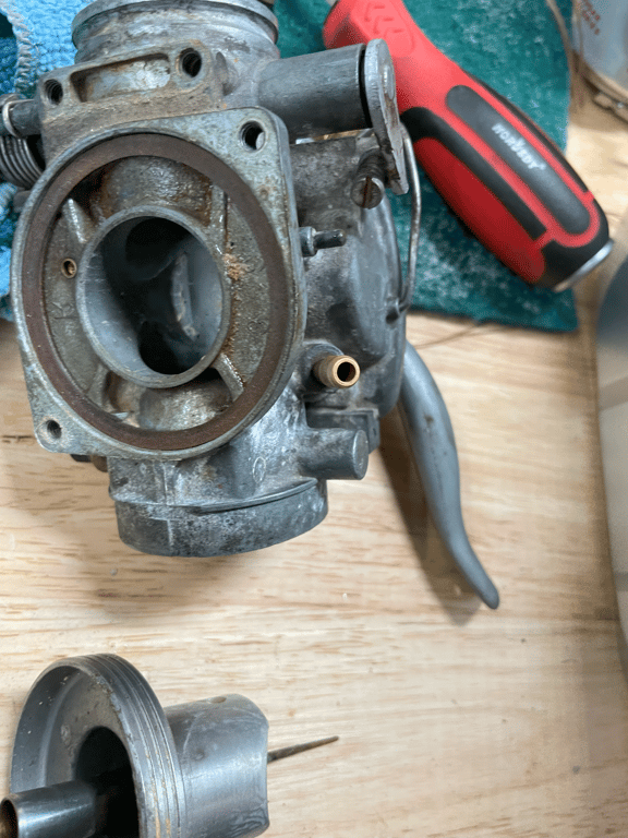 1974 Honda CB450 K4 “Krusty”, before restoration: carburetor parts on the workbench