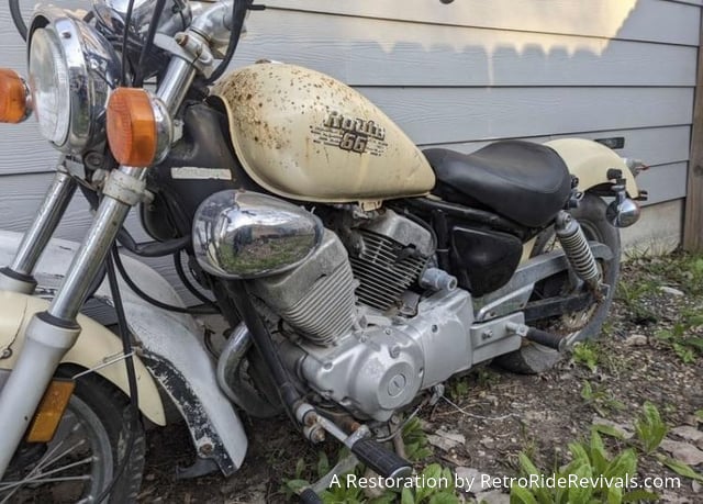 1988 Yamaha Virago Route 66: cream fuel tank and V-twin, parked outdoors