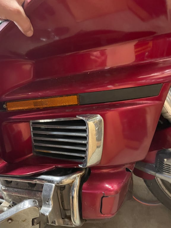 1995 red Honda Gold Wing GL1500 Interstate, during the restoration: fairing vent