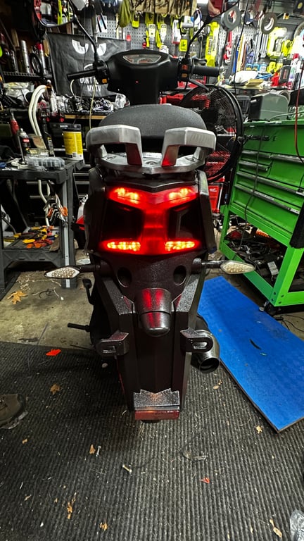 Tao Tao 50cc moped: rear view with the red taillight